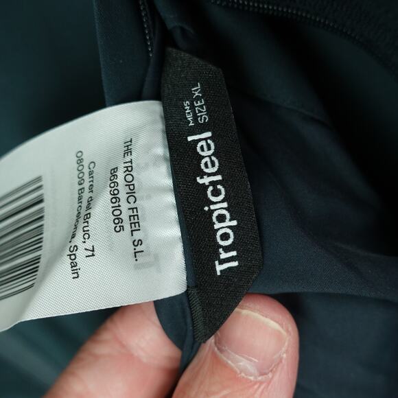 Tropicfeel Waterproof Vest Men SZ XL NS40 Reversible Insulated Outdoors Gorpcore - Picture 7 of 15